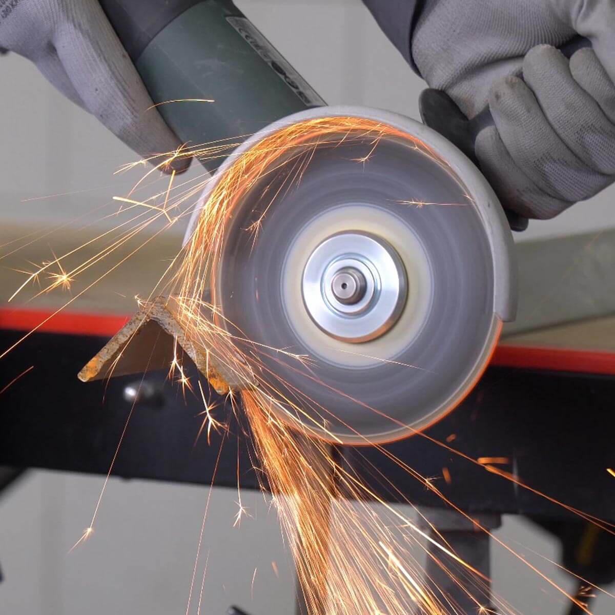 Distar Disco de corte diamante 1A1R V 125x1,5/1,2x2,5x22,2 Metal CUT
